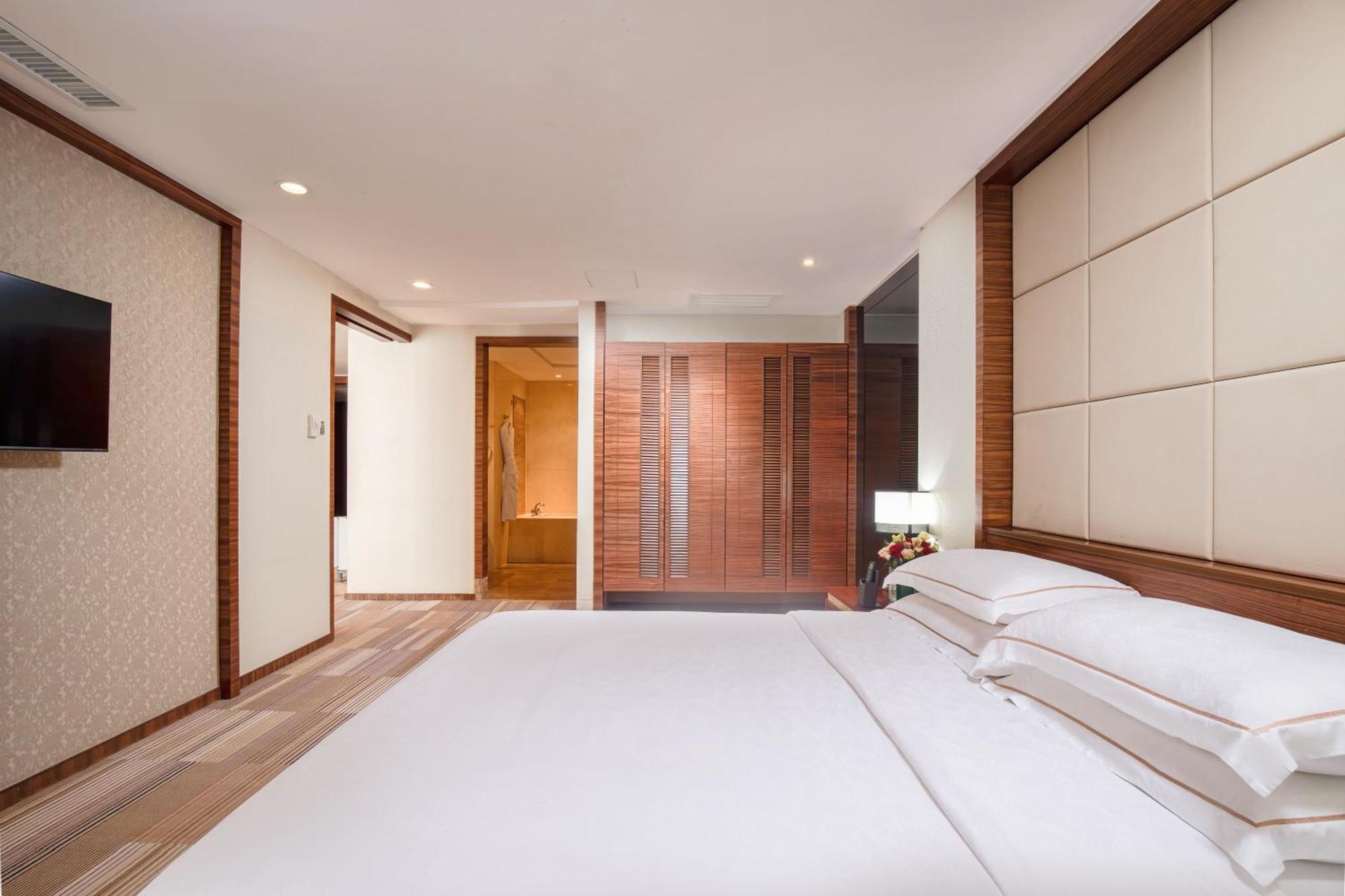 Guangzhou Good International Hotel Exterior photo